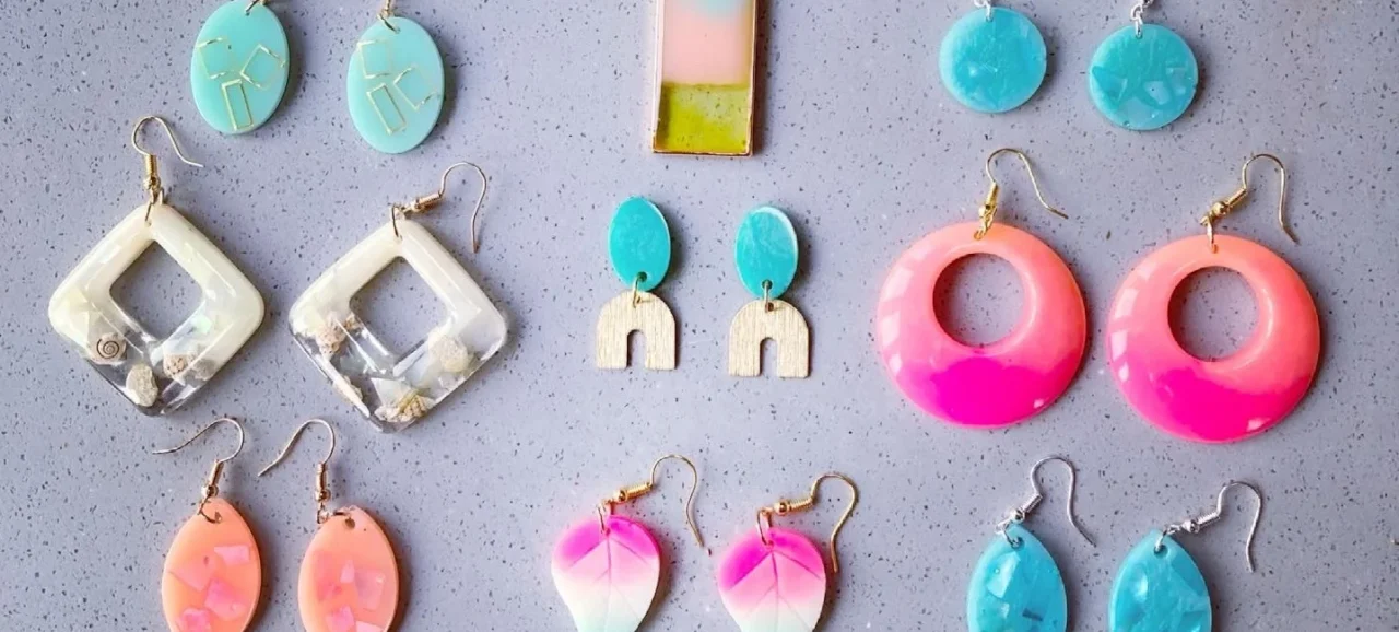 Resin Jewellery Workshop by Cesca & Woodrow